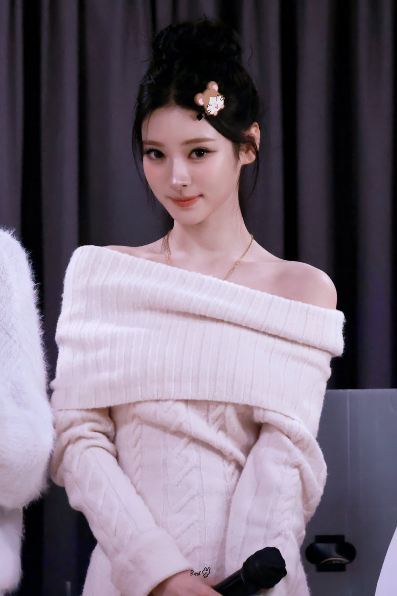 𝙍𝙀𝘿 tweet media