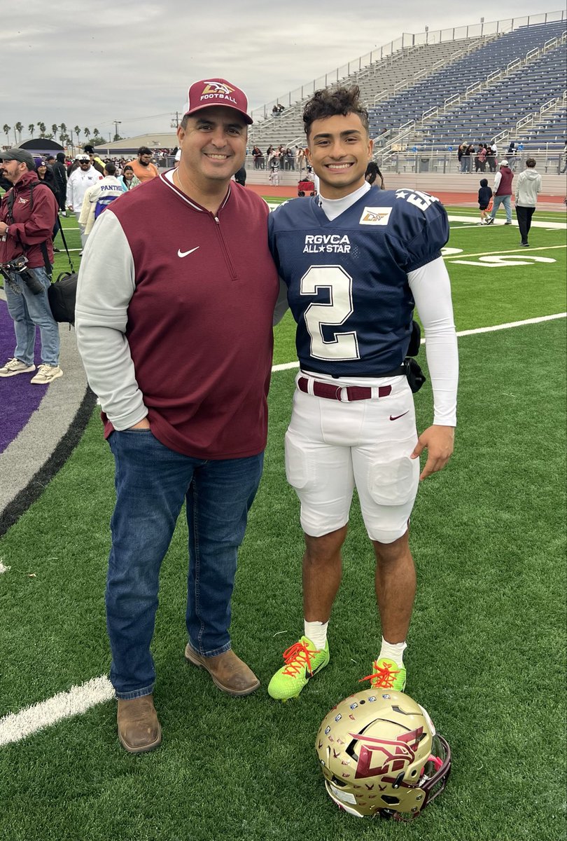 Los Fresnos Football tweet media