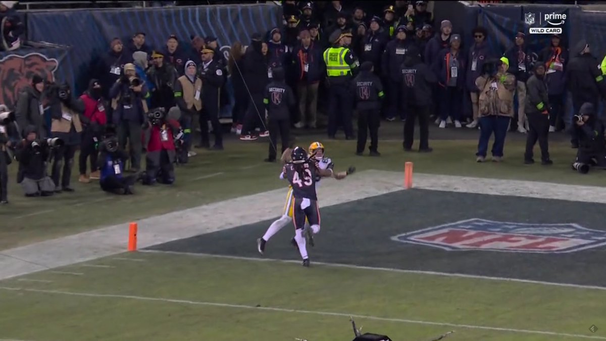 BruceIronsNFL's tweet image. No call: