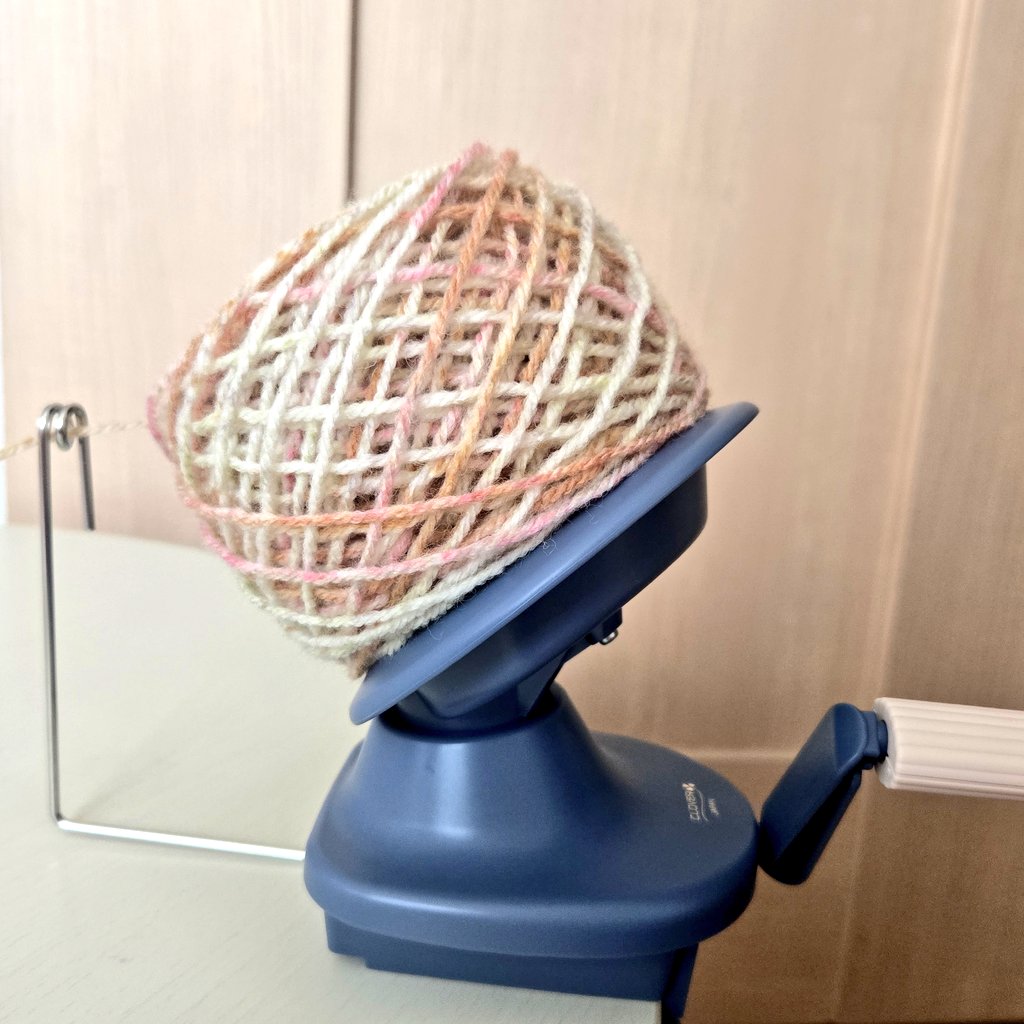 dango_please's tweet image. 私もデビューしましたー😆
思ってた以上に楽しくて気持ち良すぎる～🧶