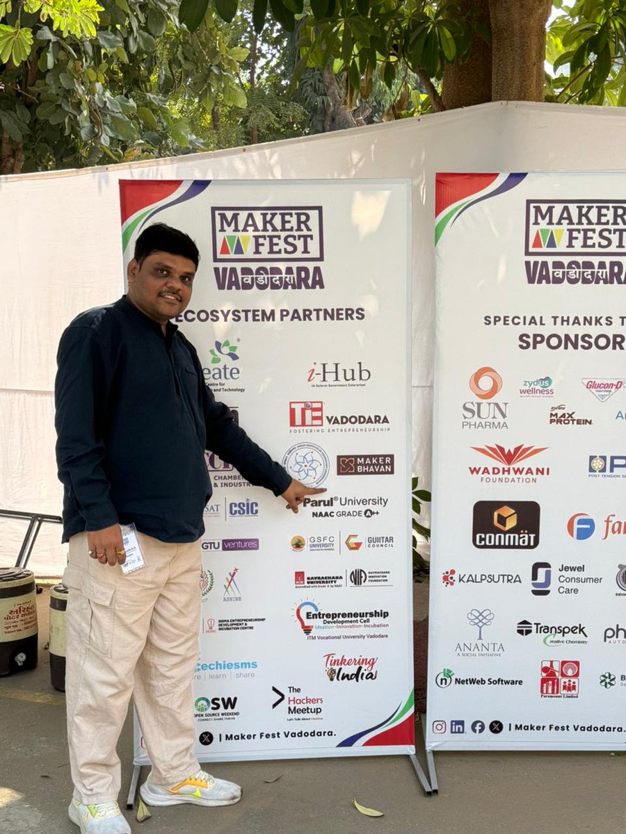 अनिरुद्ध, द Maker Guru tweet media