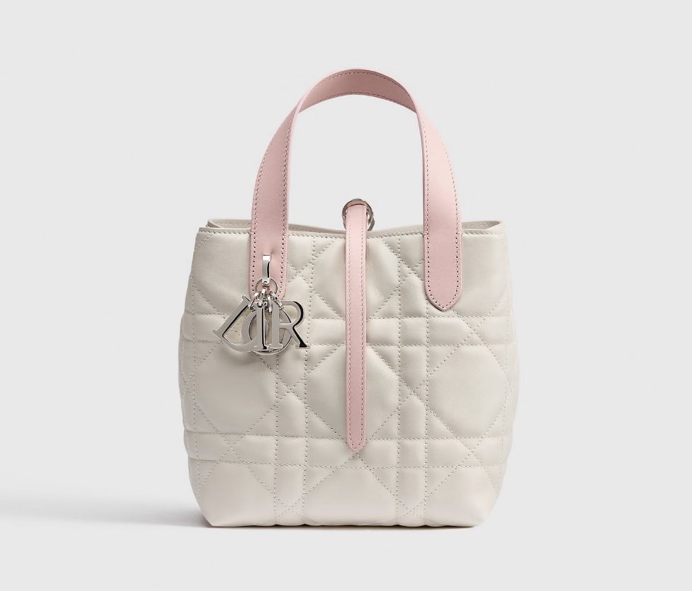 eune ೀ tweet media