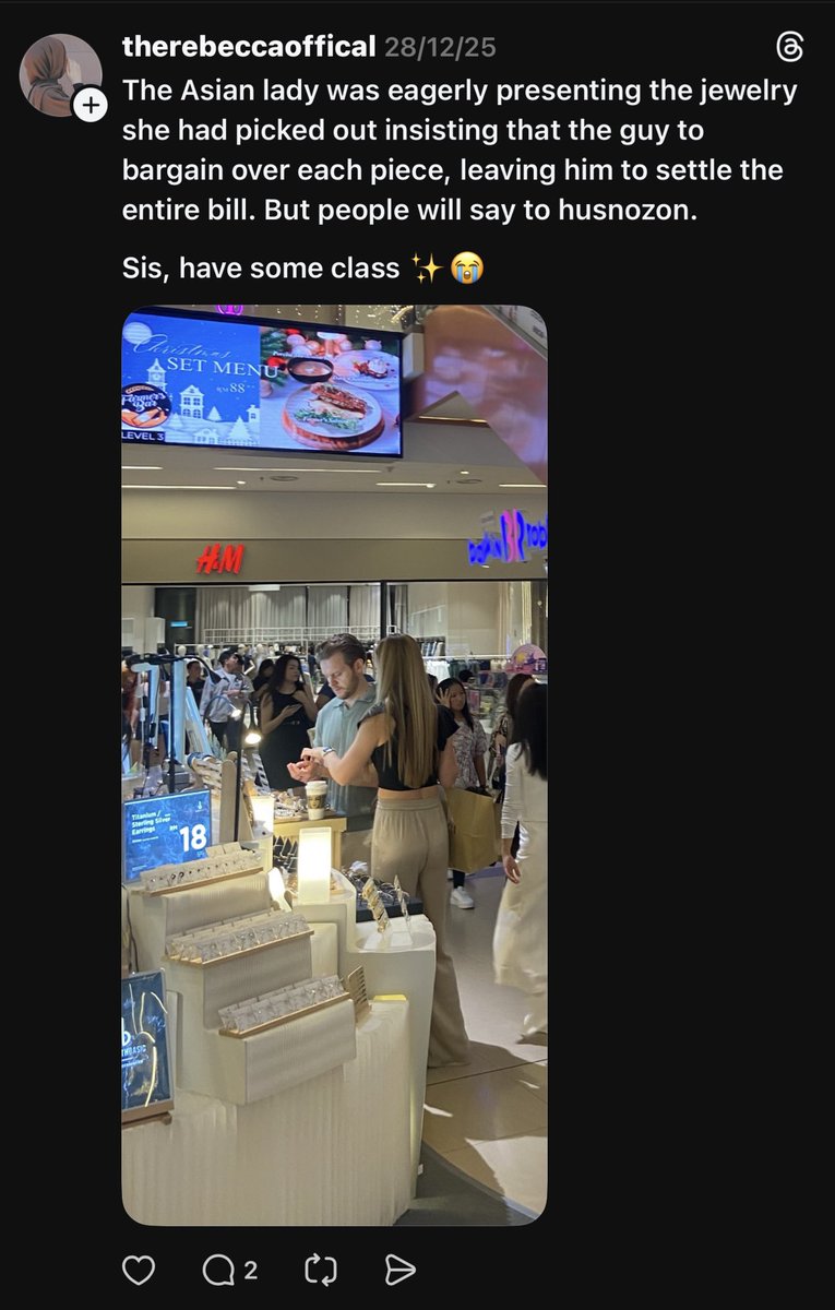 JatIkhwan's tweet image. Ada satu akaun psycho kat Threads suka rakam video perempuan Malaysia dengan non Malaysian and throw accusation konon gold digger lah, cheap woman lah apa lah. Sumpah psycho, siapa ada Threads please report to Threads and MCMC, harassment kot.