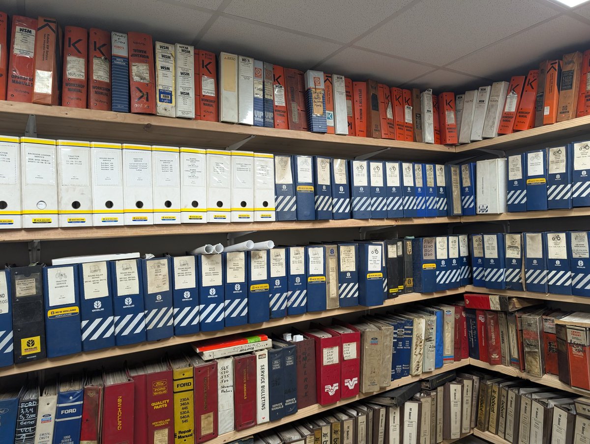 Carlson's Tractor Treasures tweet media