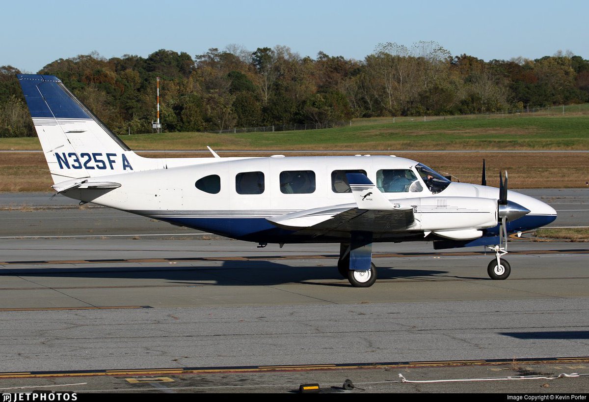 Esta fue la razón por la cual tuvieron el accidente: el piloto no prestó atención a la advertencia ⚠️ que le mostró el tablero del avión. Es una lección importante sobre la seguridad en la aviación y por qué debemos cuidar siempre de las señales. Yeison Jiménez