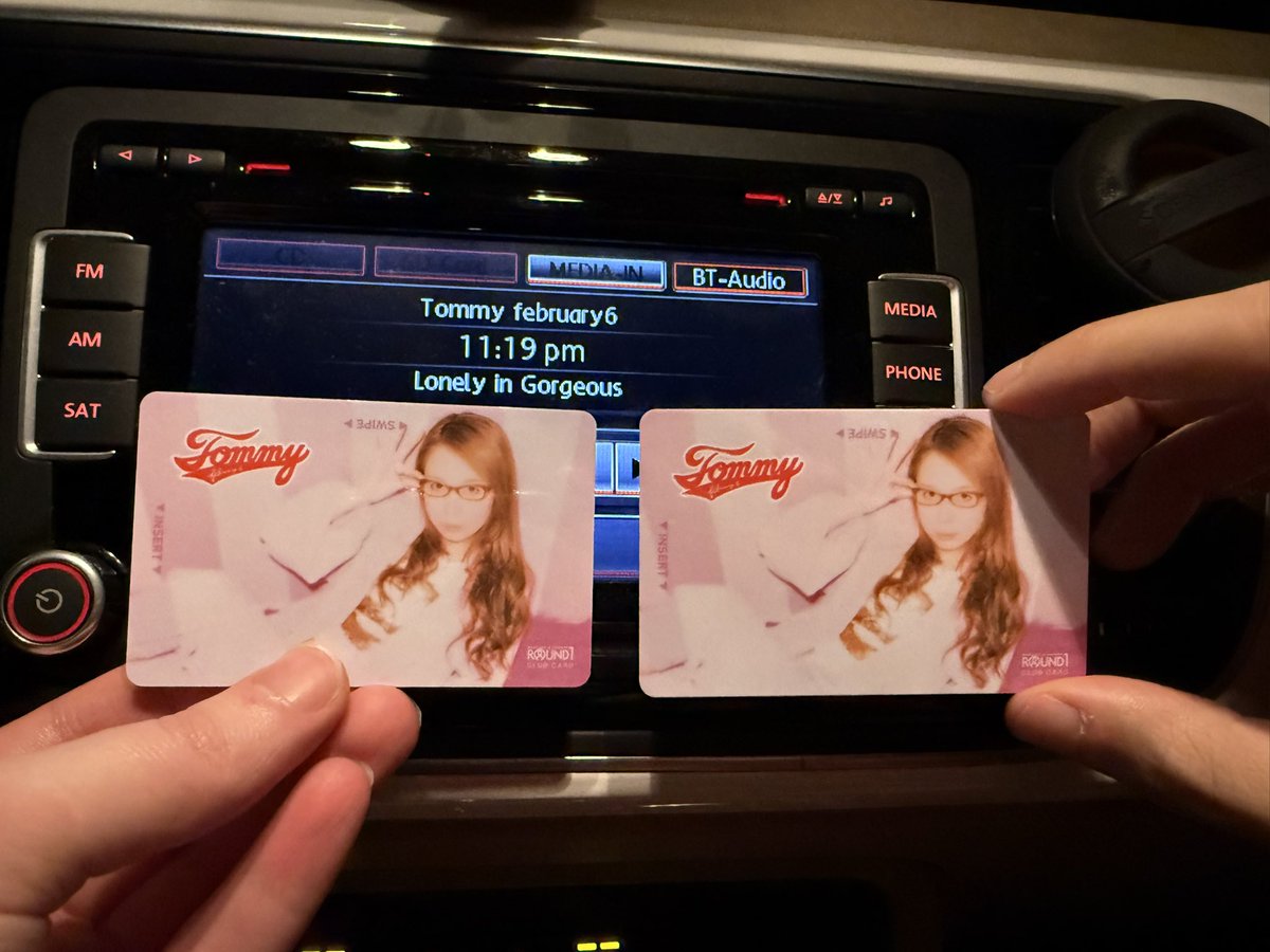 ayuclone's tweet image. tommy february6 card from round1 has been acquired with sister @SPLITDESSERT