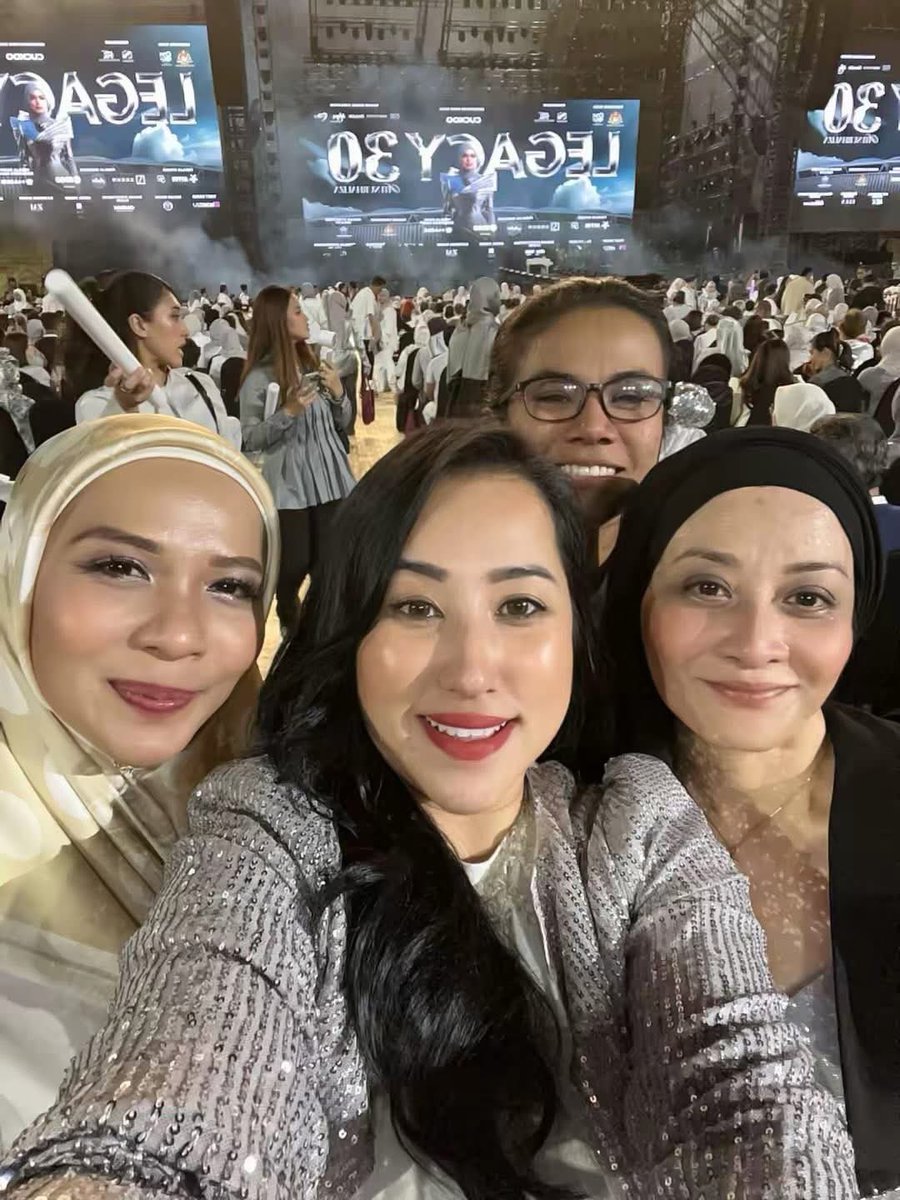 liyana_marzuki tweet picture