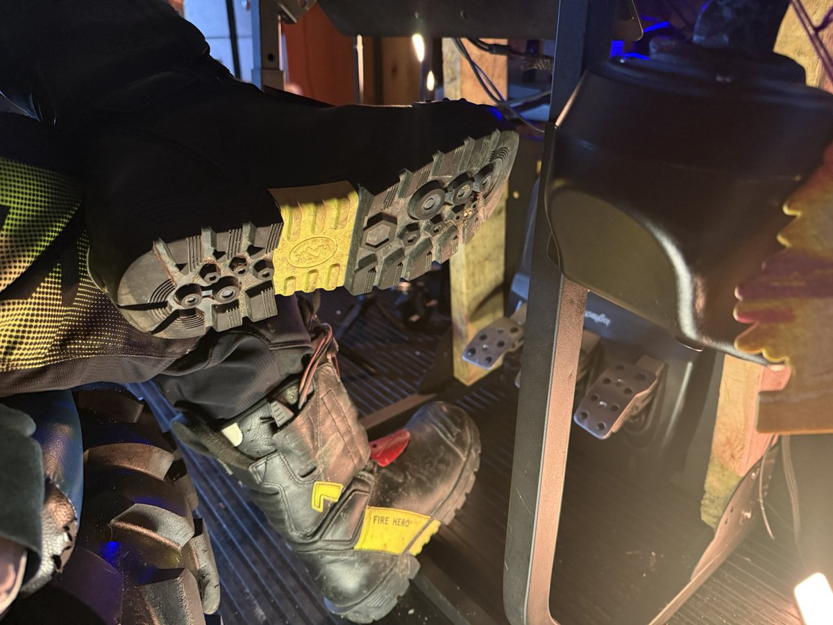 TerminalBoot tweet media