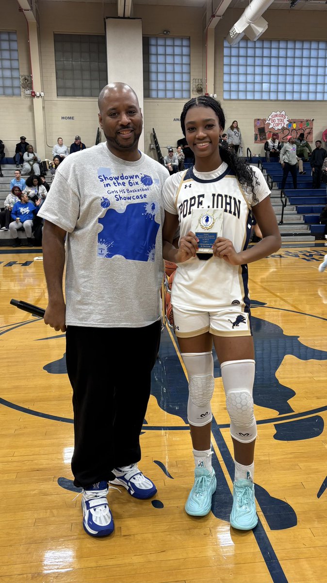 Pope John Lady Lions Basketball tweet media