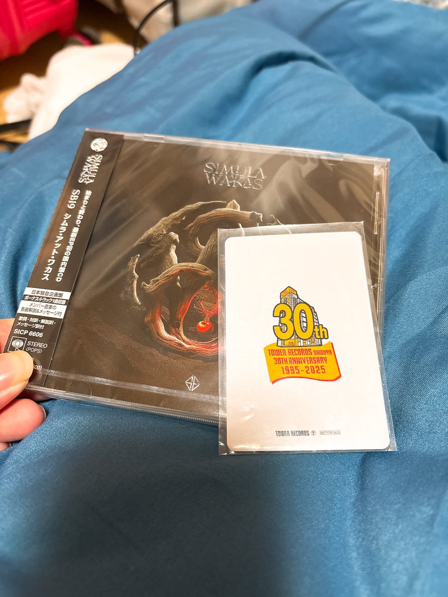 SaW album and Tower Records Shibuya trading card secured ❤️