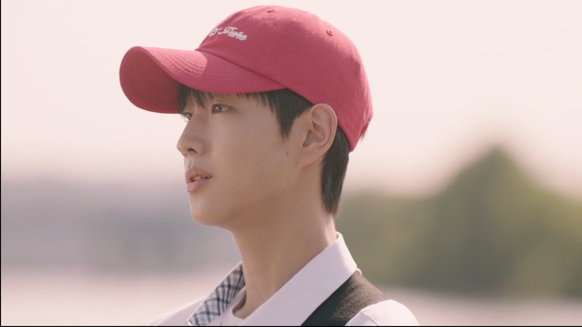 littleoogly's tweet image. "love doesn’t meet you at your best, It meets you at your lowest”