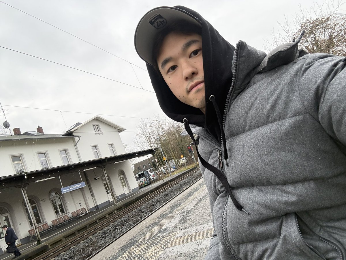 1人で電車乗れますよ😝
一個間違えたけど、チャレンジ成功