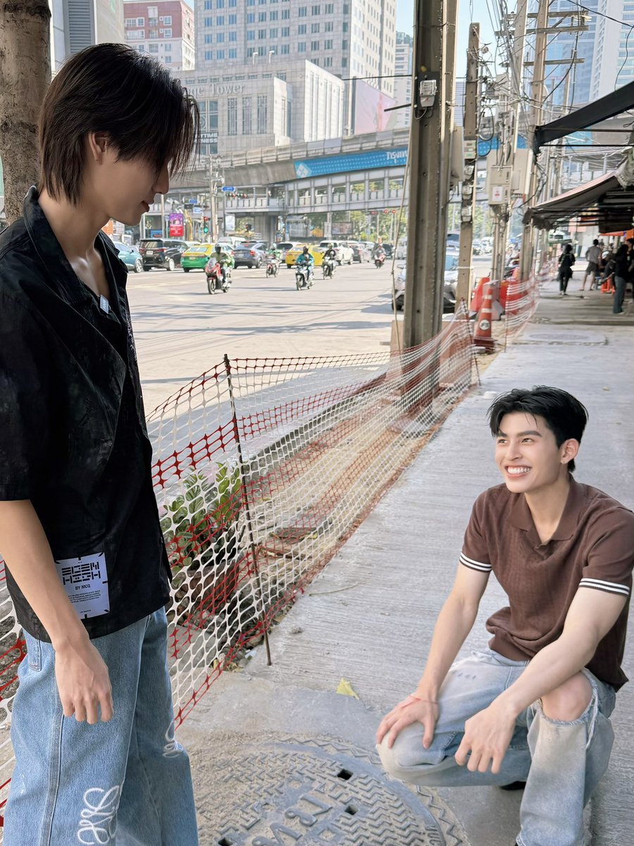 คุกเข่าแล้วแทงเลยลูก 

#MeAndTheeSeriesEP9