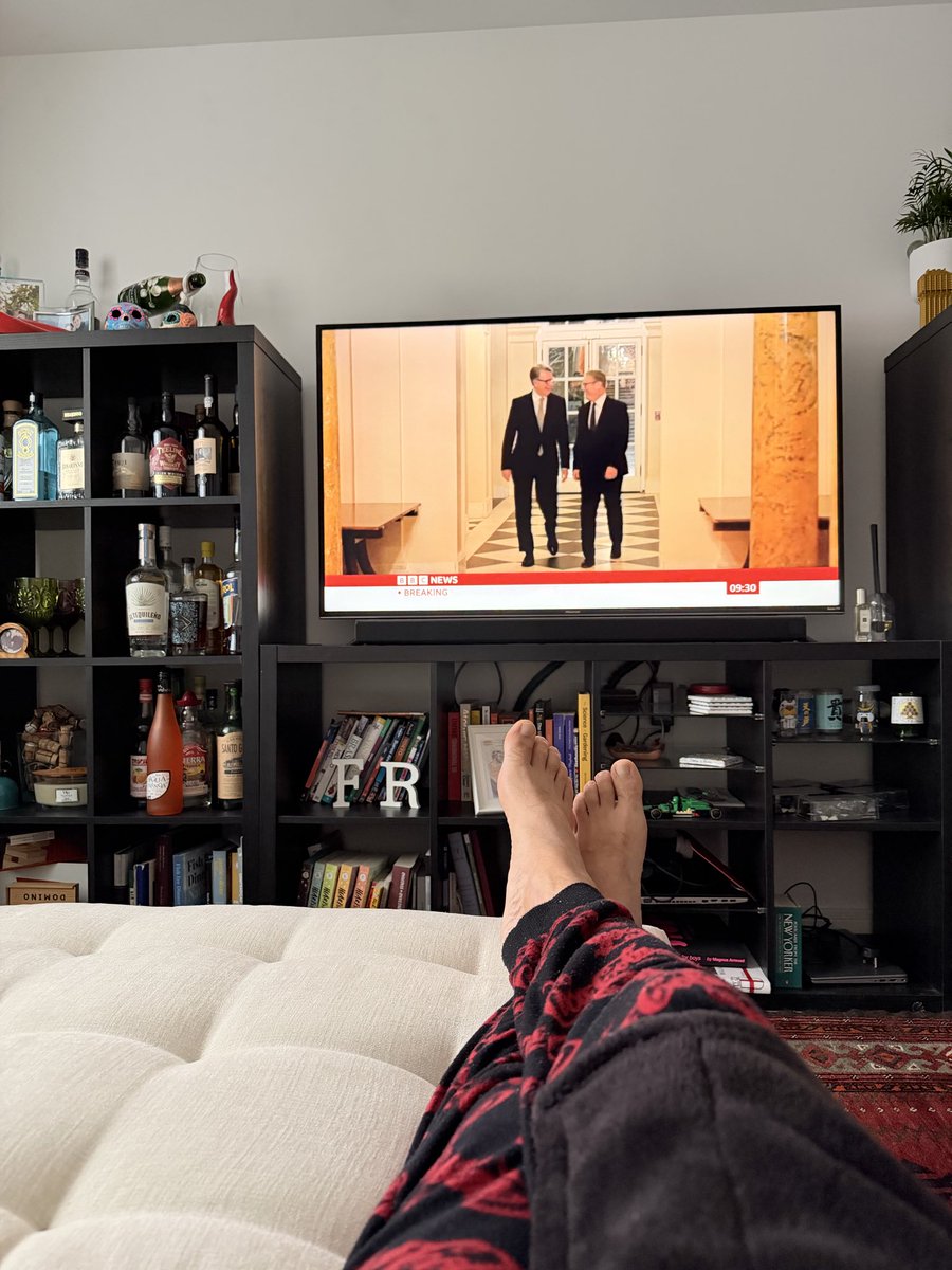 Sunday Morning - grey skies, BBC news and still in my PJs