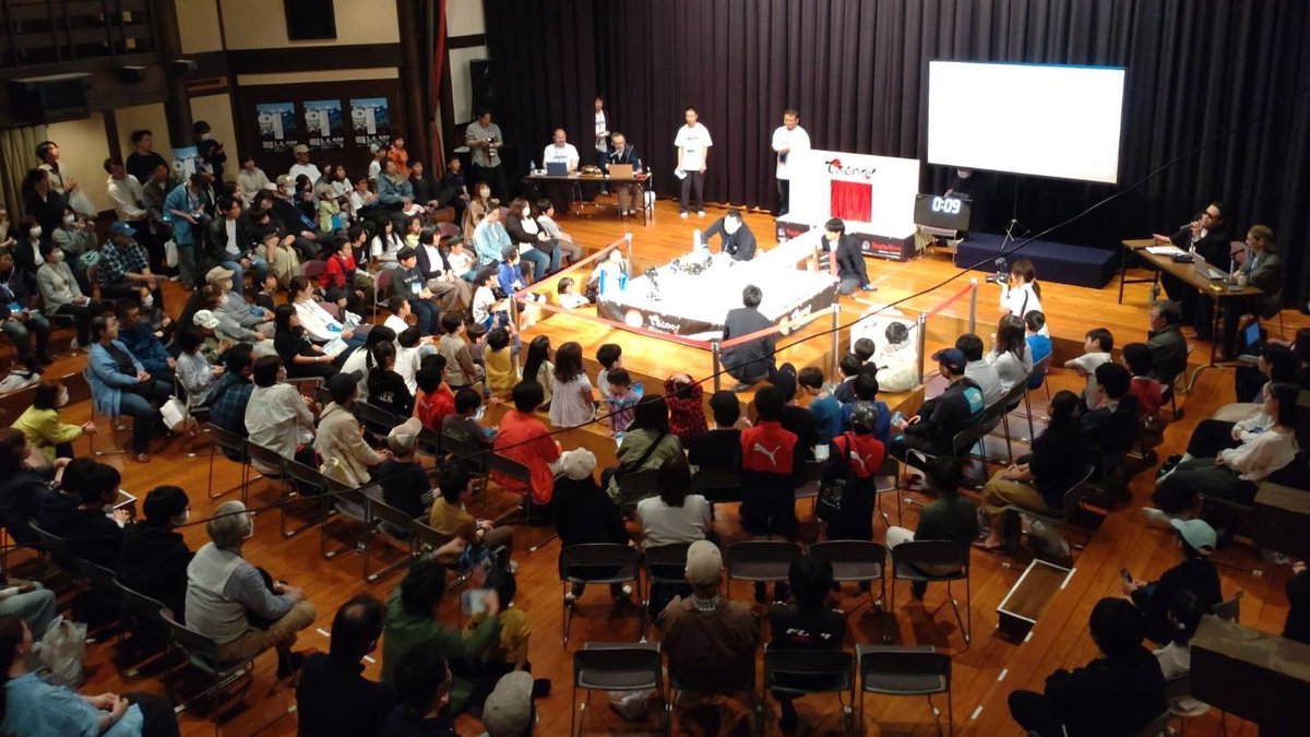 【関係者 要拡散希望】 

#ロボットプロレス できんのか！
関係者discordを制作致します。

皆様是非ご参加いただけますと幸いです。

（Facebookをやってないので、皆様、引用拡散していただけますと幸いです。）

ヒダカミロボ部卒業生
ロボットプロレスできんのかMC
荒井愛結