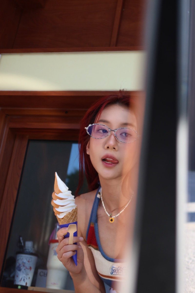 sunflowerjaaa's tweet image. 🍭 #jorin4eve