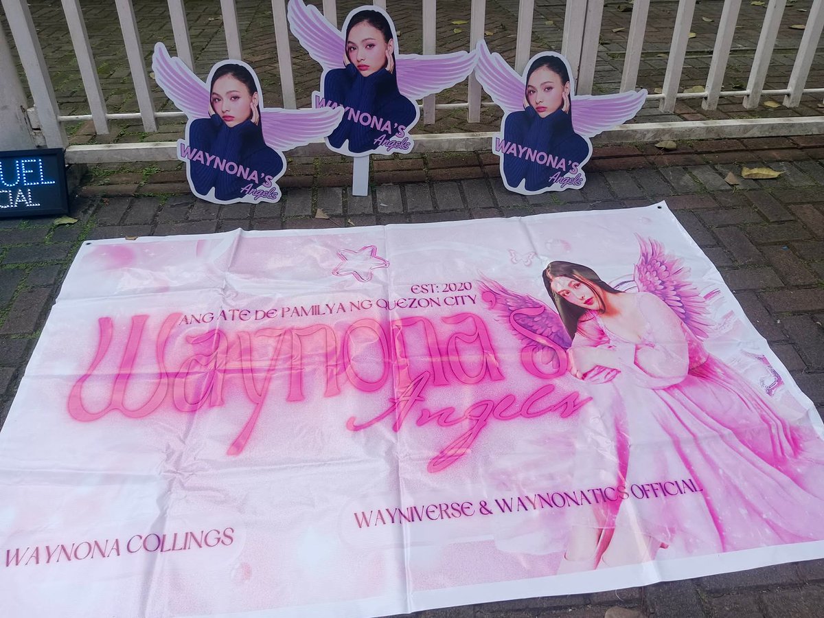 Team Live Early Birds!
Wayngels, don’t forget to approach our admins to claim your freebies! 
We are more than ready for tonight—see you all and let’s give our loudest support!

WILDCARD FOR WAYNONA!
