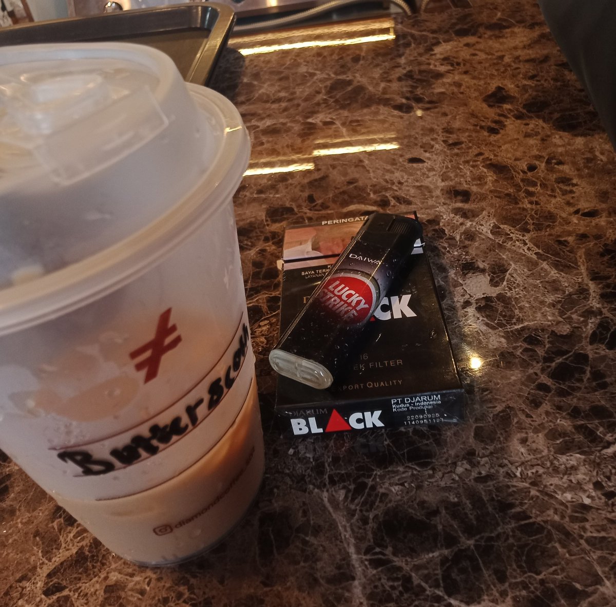 pvantec's tweet image. nyeblak