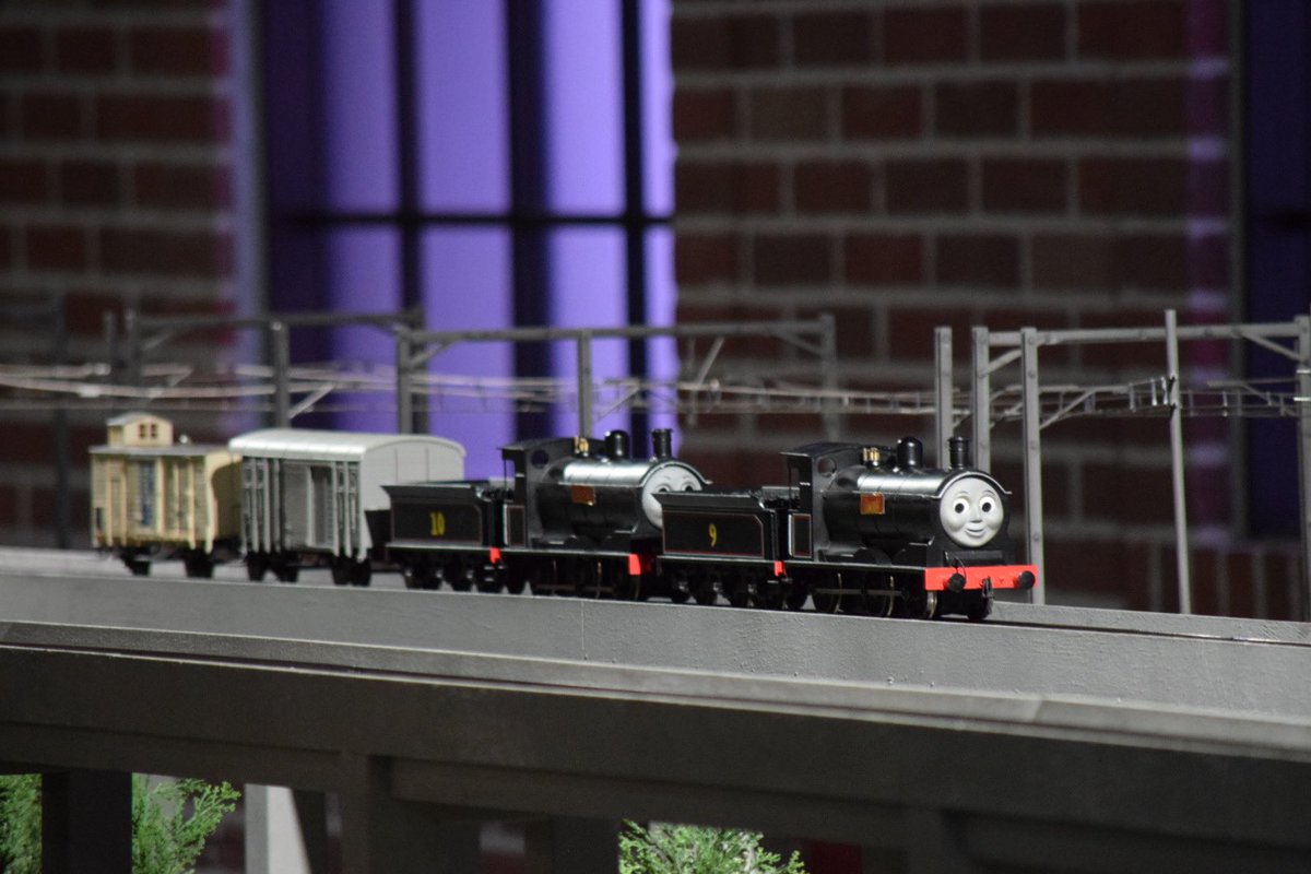 C40D261's tweet image. #汽車のえほん
#TheRailwaySeries
#きかんしゃトーマス
#ThomasTheTankEngine

実は､「トーマスととくべつなてがみ」の作中で代理を務めた機関車達の撮影用模型は全員､日本へ貸し出されている。

原鉄道模型博物館と世界展で確認済。
