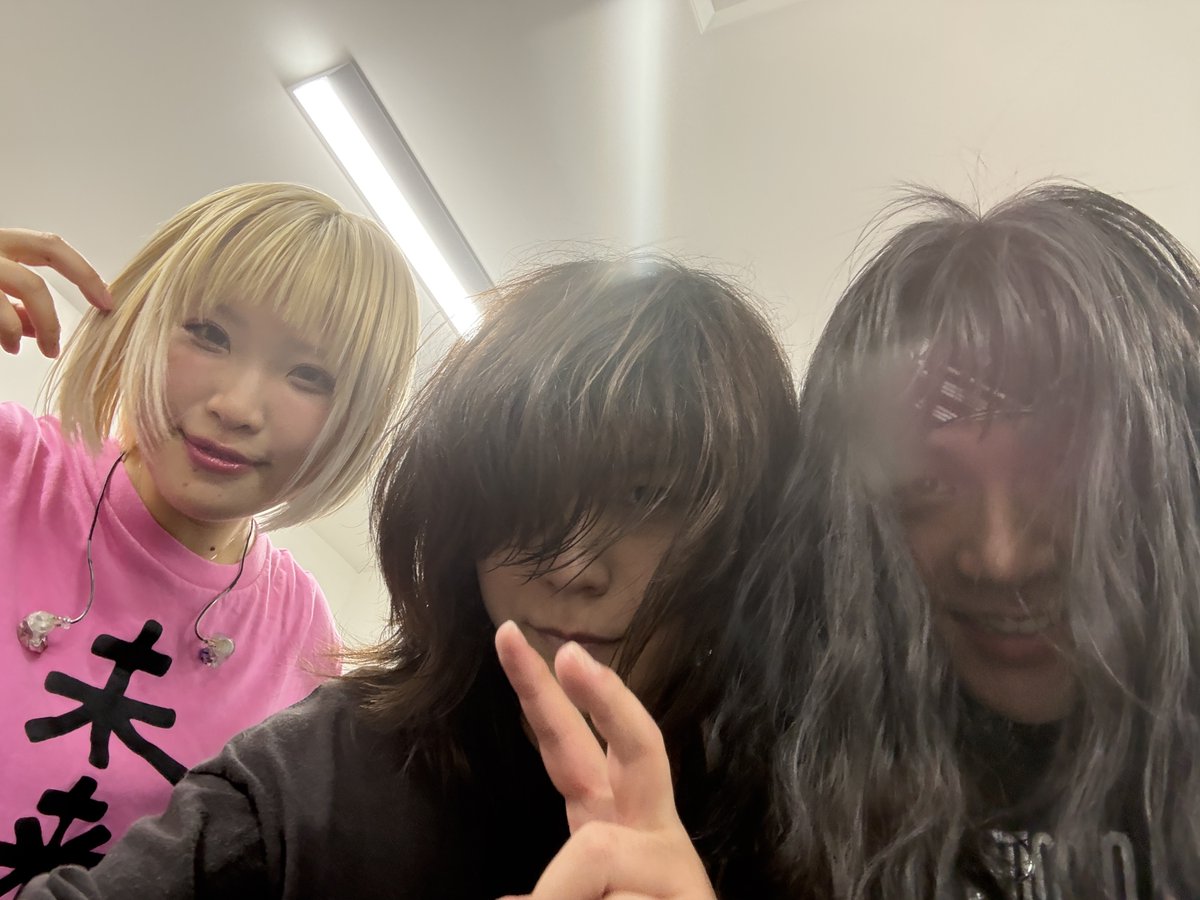ヤバイTシャツ屋さん(バンド) tweet media