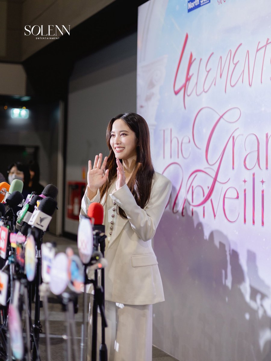 Solenn_Ent's tweet image. 🍃💓😆

4E FIRST FAMILY TIME
#Unveiling4Elements
#solennEntertainment #srchafreen