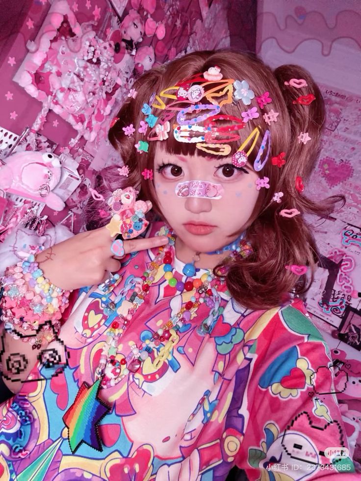 mark030_'s tweet image. No way...
Not everything needs to be labeled as “Black” to fit a narrative. This style has clear roots in Japanese Harajuku fashion (Decora). Turning it into a racial argument is inaccurate, and using that claim just to attack Tarzan  is selective outrage, not cultural awareness.