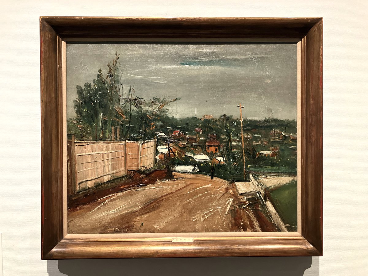 佐伯祐三。下落合を描いた作品もいいよね。パリの風景画よりこっちのが