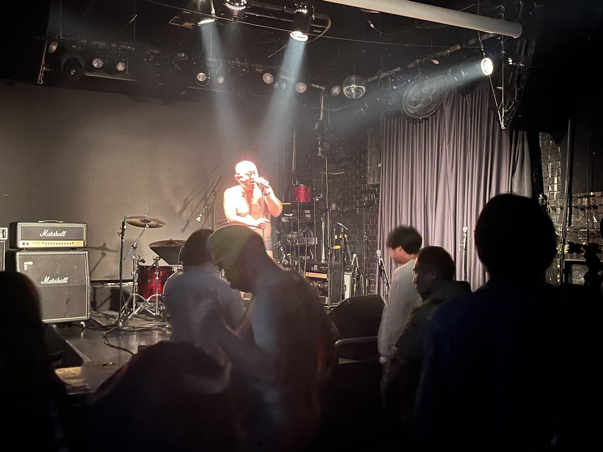 hiroki_hys's tweet photo. 一昨日は "strange dimension"vol.1！

出演してくれたMant Crantz、Limited Express(has gone?)、Electric Eel Shock、クリトリック・リス、DJ:Yone-Pa-Cinoさん、akihiroさん、そしてご来場の皆様、ありがとうございました！

想像を超える楽しさで、まだホクホクしてます😊最高な1日！！ https://t.co/3VXXDb53Im