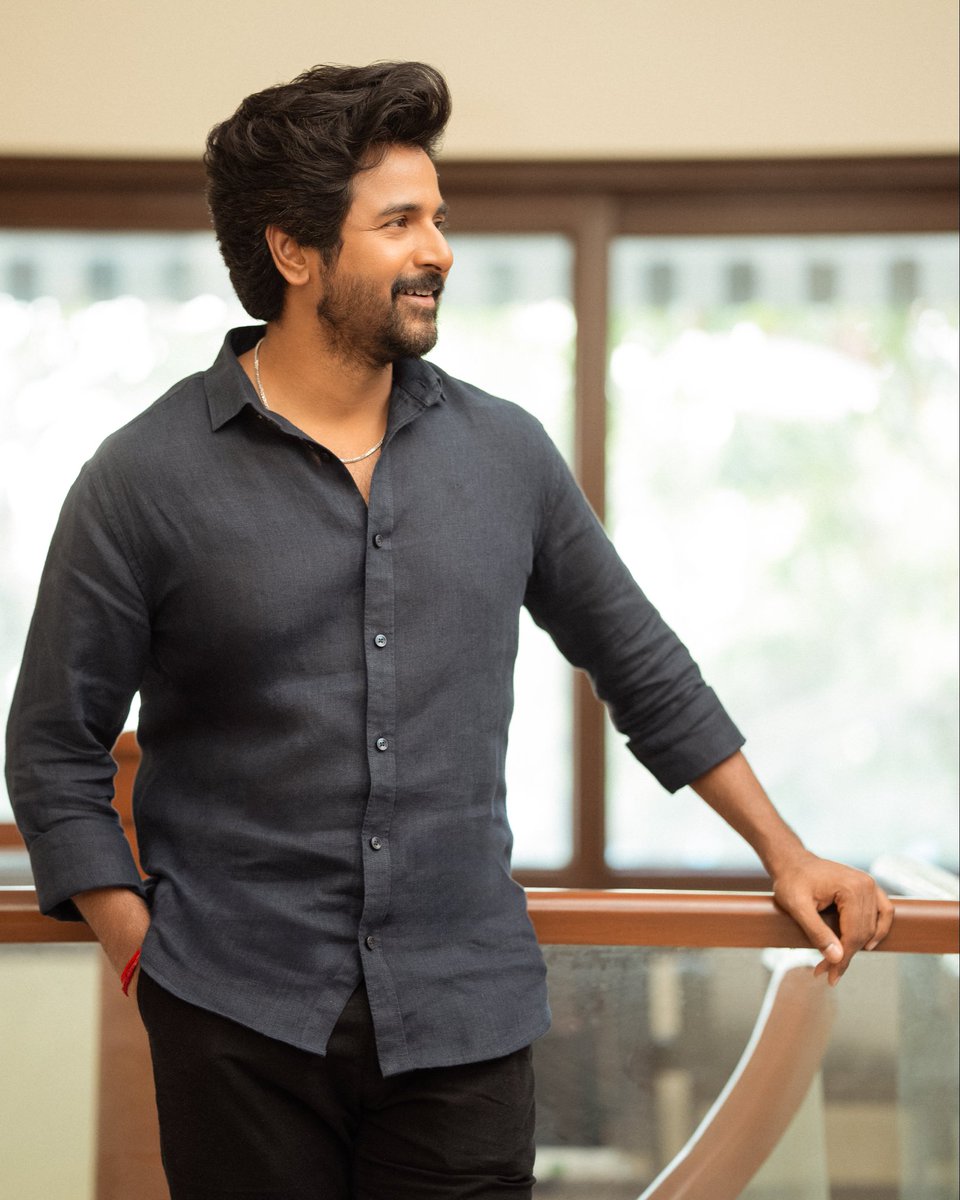 . <a href="/Siva_Kartikeyan/">Sivakarthikeyan</a> 🌟

📸 <a href="/Bathriba3/">Bathri</a> 

#Sivakarthikeyan #Parasakthi #Sk