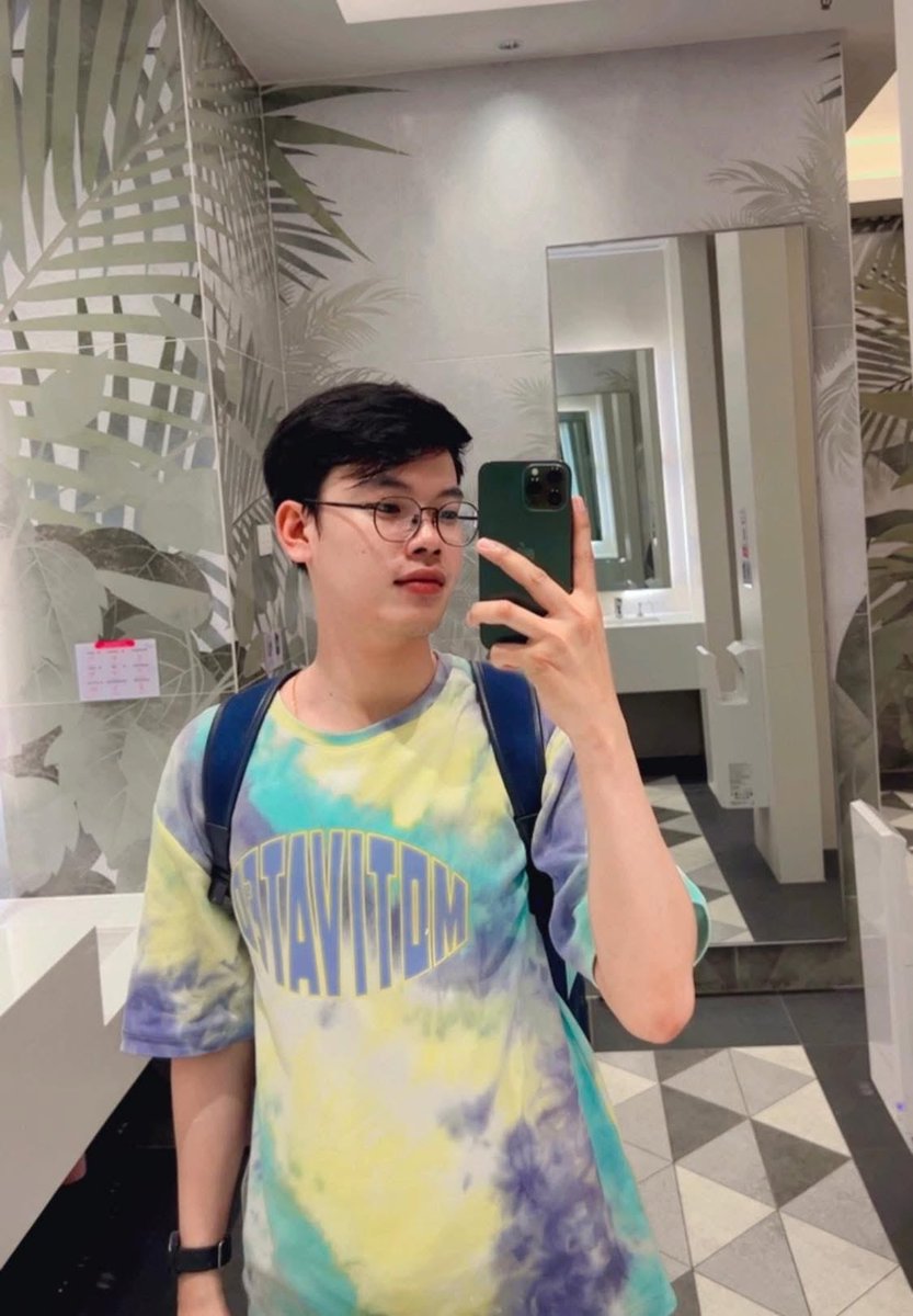 Meng tweet media