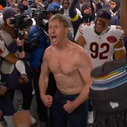 Widd62285's tweet photo. Pretty sure my choice of shirt and cigars out in the smokeshack put us into the win column tonight! @ChicagoBears #GodofFire #SobremesaBruleeBlue #GoodBetterBest https://t.co/1jlzwDoKaS