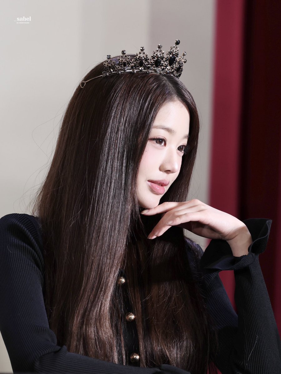 wy_sabel's tweet photo. 260111 👑
#아이브 #IVE #장원영 #JANGWONYOUNG #원영 #WONYOUNG #ウォニョン https://t.co/JyEyCOgz81