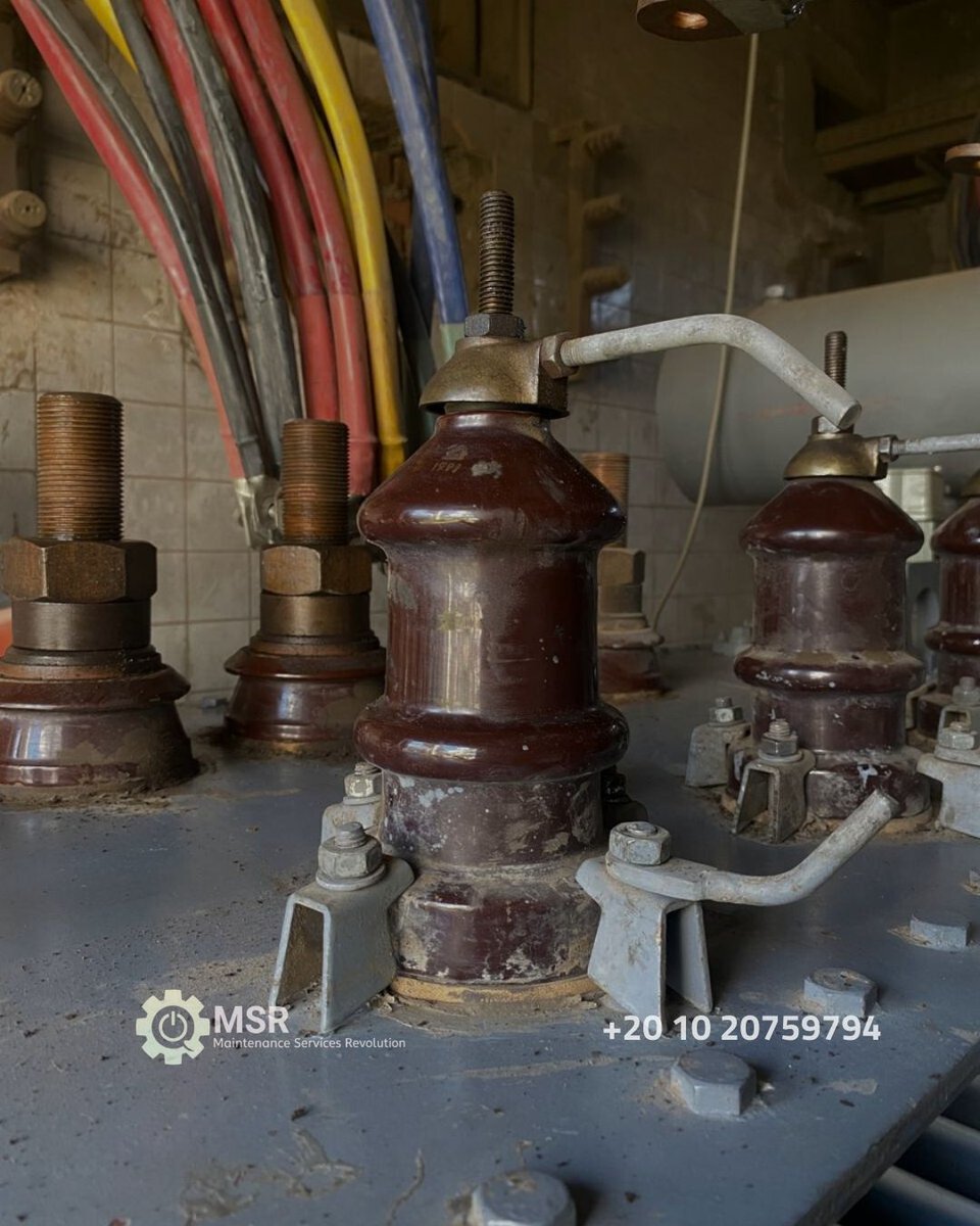 MSRegco's tweet photo. صيانة محولات وتغيير الجوانات ضمن أ��مال MSR 🔧⚡
العمل بيشمل إحكام الغلق ومنع تسريب الزيت، ��لحفاظ على كفاءة العزل ورفع مستوى الأمان وإطالة العمر التشغيلي للمحول.

📞 01020759794
📧 info@msregco.com

#MSR #صيانة_محولات #تغيير_جوانات #ElectricalMaintenance #PowerTransformers https://t.co/jv02B4aQGE