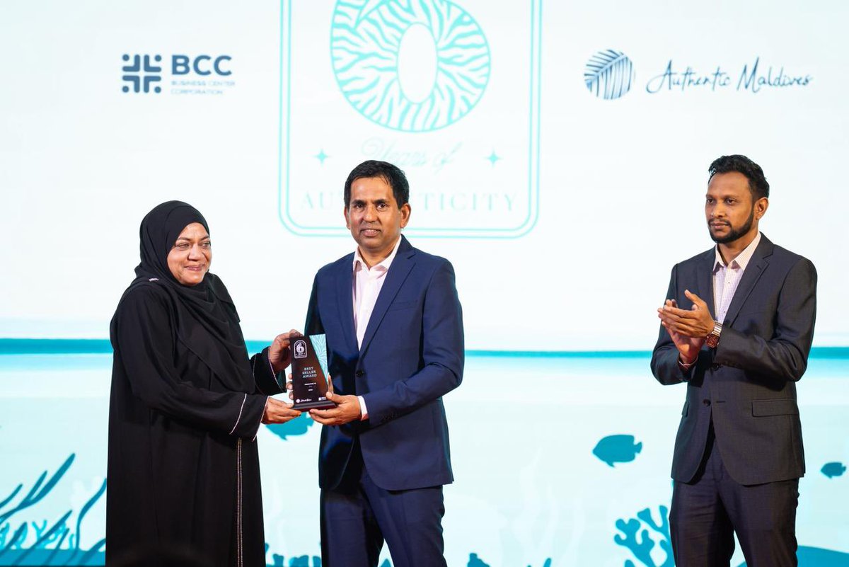 AuthenticMaldives tweet media