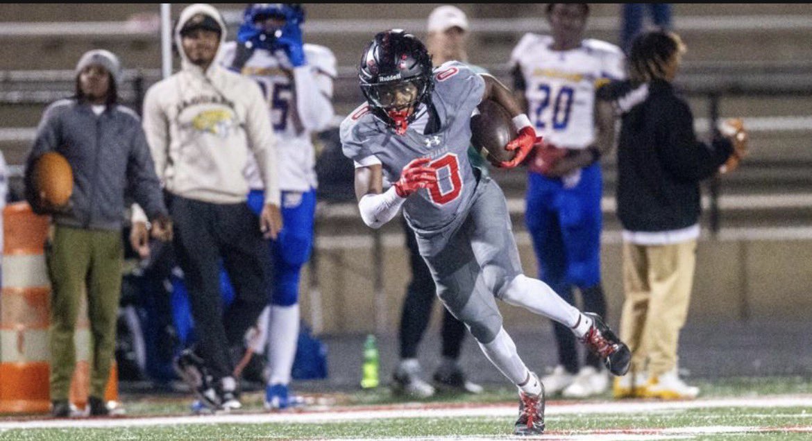 CAM HOGANS ✪ tweet media