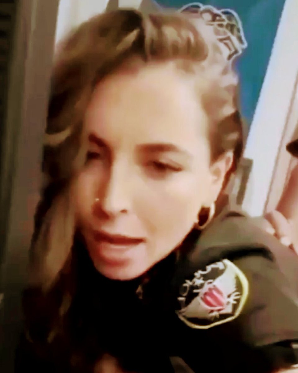 FakingJesus's tweet image. Amazing Strong oy Moments Gen Z never forget!,  airplane video  A Thread,,,,,,,?(🍁🏝️🌿🧵

s99s.net/2R8K8
Faikava Toua video y