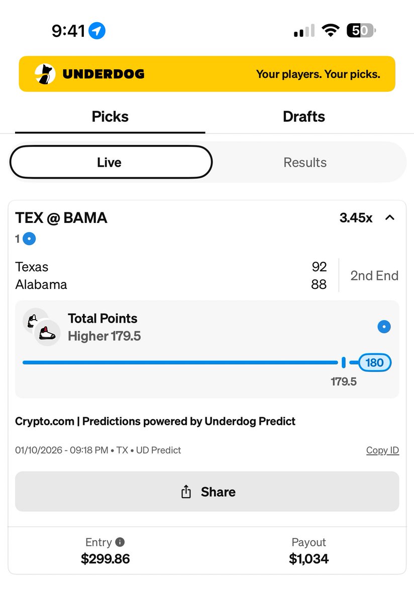 FracPapiTX's tweet image. I was not aware college basketball is played in halves, thought it played in quarters. Won by pure Miracle lol