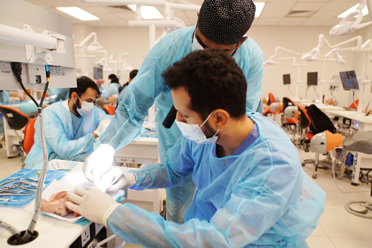 خدمات طب الأسنان tweet media