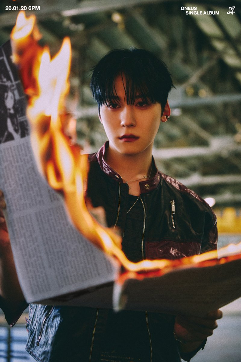 official_ONEUS's tweet image. [#원어스]

SINGLE ALBUM [原] 

🎇 SOLO CONCEPT PHOTO #3 🎇
🔥 KEON HEE 🔥

2026.01.20 6PM (KST) RELEASE✔

#ONEUS #原 #Grenade 
#건희 #KEONHEE