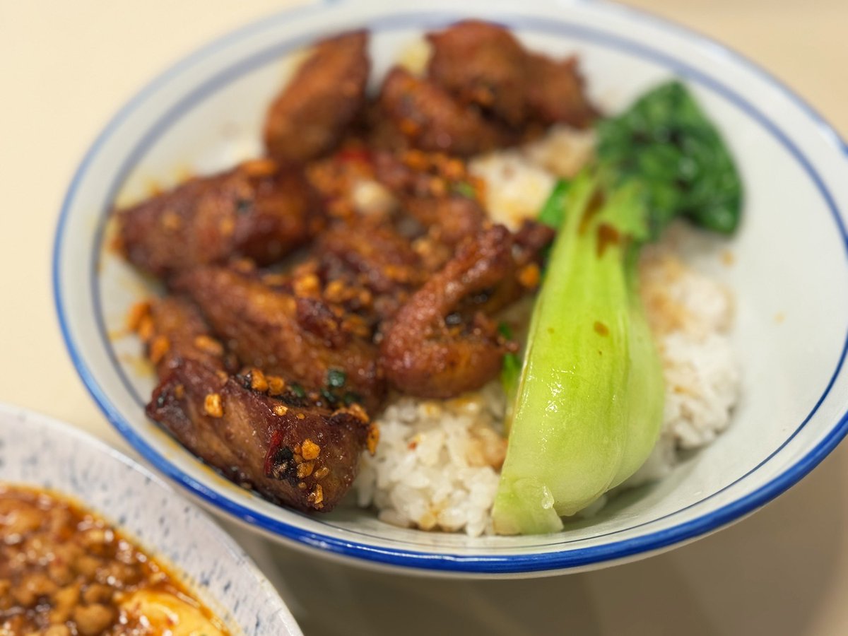 iamkimgosu's tweet photo. 건대 홍콩띠 - 홍콩현지쉐프가 만들고요 가격도 착하고 맛있어 종류 다양하게 있음 https://t.co/9Bewj7qUQ3