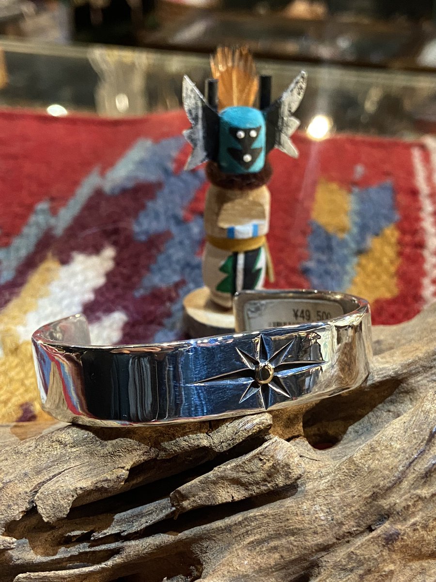 【三連休限定値下げ】レア　bighand サンバングル　ゴールドコンビ 三連休限定値下げ】レア bighand サンバングル ゴールドコンビ 三連休