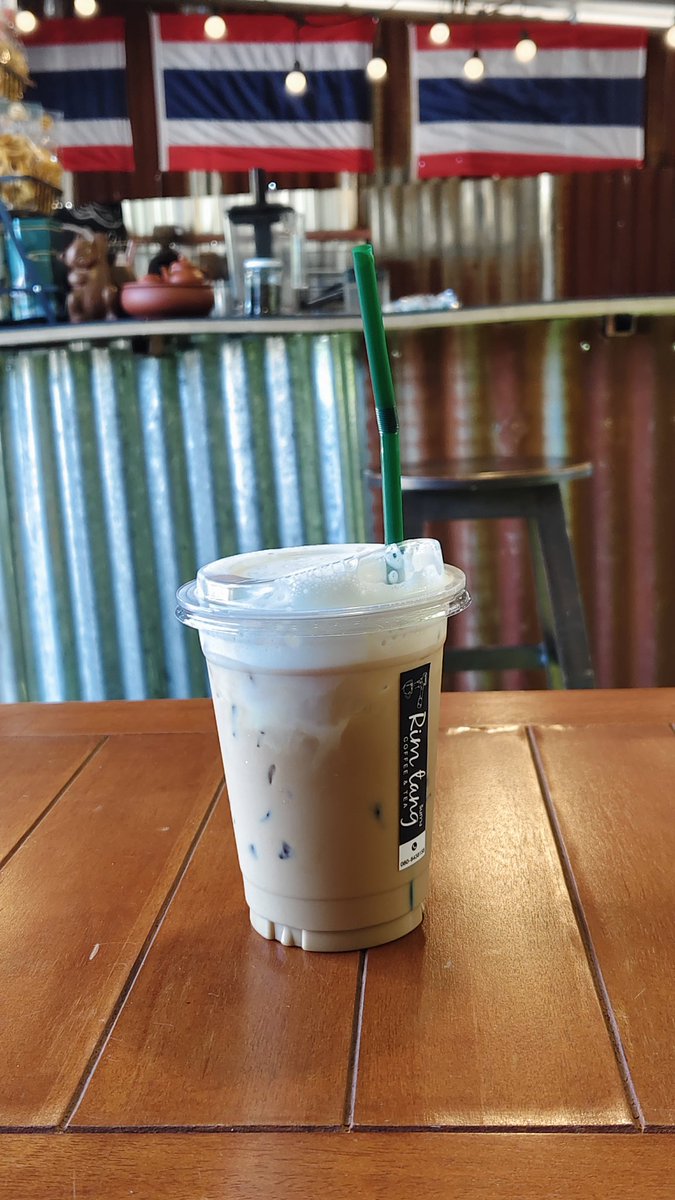 PKomwong's tweet photo. ง่วงก็กาแฟ https://t.co/wcLvtsSGdm
