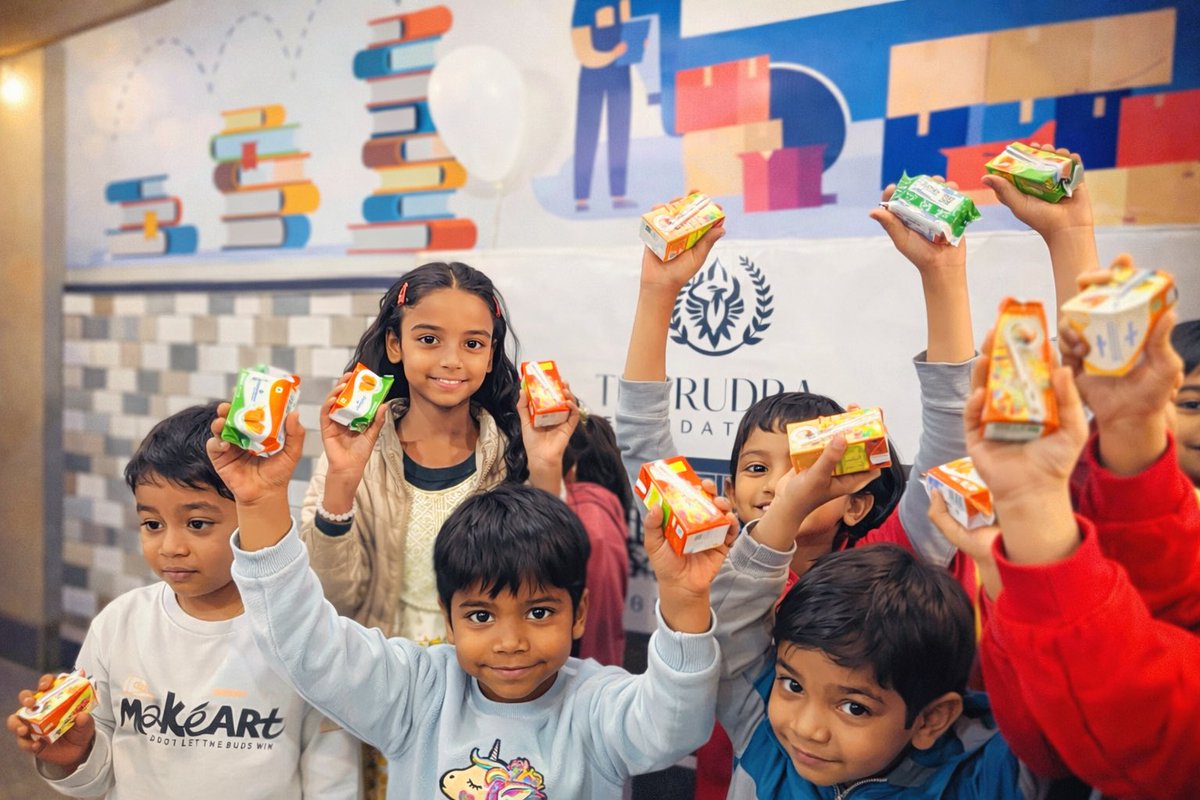 TheRudraFdn's tweet photo. पहल बदलाव की , संकल्प सेवा का !
हमारे साथ जुड़ने के लिए 87505-00037 पर WhatsApp के माध्यम से संपर्क करें।
#sevatakshakti
#manorathjeevka
#sevakaraasta
#ngowork
#socialworkindia https://t.co/Gy6heTCqdt