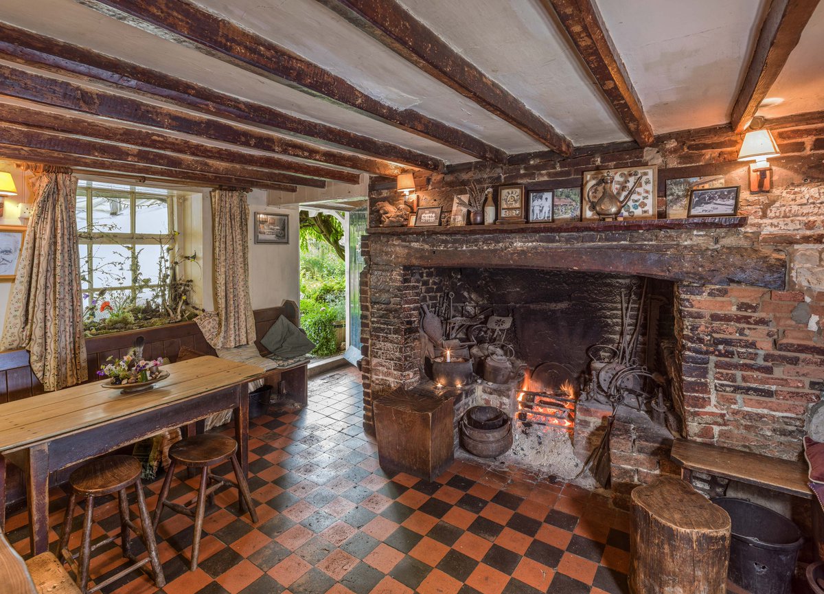 Historic England tweet media