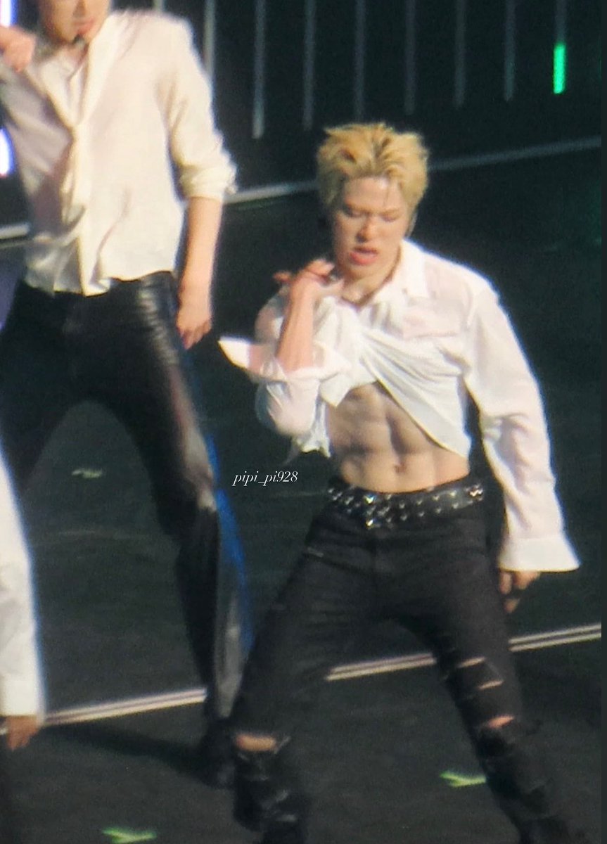 pipi_pi928's tweet image. 26011 treasure Kアリーナ 横浜 MOVE T5

#트레저 #トレジャー #TREASURE
#소정환 #SOJUNGHWAN #ソジョンファン