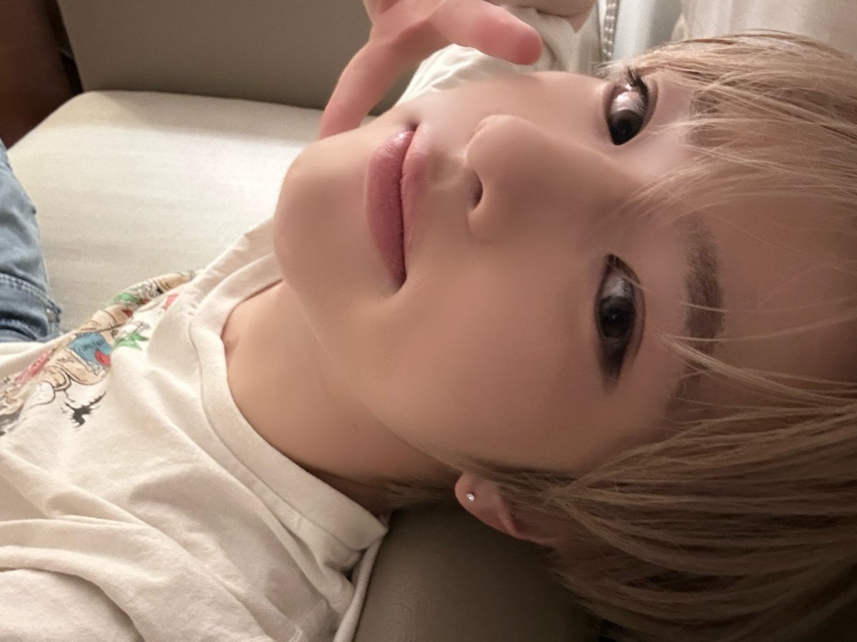 49bbang's tweet photo. 사쿠야 배경 투표 ㅁㅊ어
셀카개잘생김 어뜩해 ... https://t.co/vl1VghTmwf