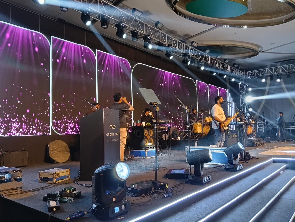 TeleprompterSo2's tweet image. Presidential speech teleprompter support at GROHE SPA.

#GROHESPA #Teleprompter #EventSupport