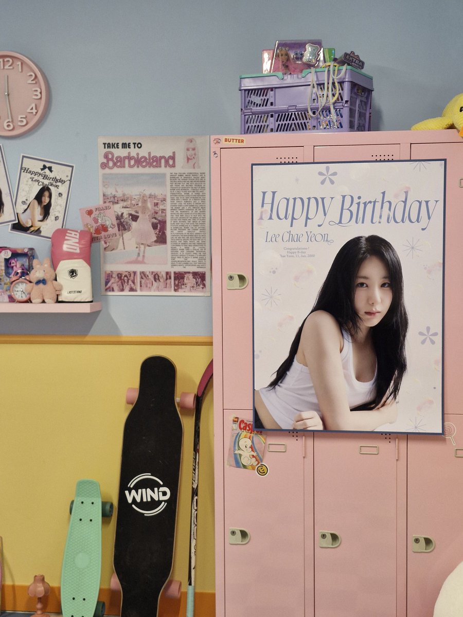 SuSu_0111's tweet photo. #여니왔어요 #이채연
채연이 덕분에 따뜻한 사랑 한가득 받아가 ❤️ 채연이 생일인데 도리어 받아버렸네🥹 내년도 내후년도 평생 생일 축하해줄게 사랑해 !!! 그리고 나 두쫀쿠 처음 먹어봐 ㅋㅋ 나한테 두쫀쿠는 평생 이채연표 두쫀쿠로 기억될거야. 너무너무 고마워 생일 축하해 사랑둥🥰 https://t.co/RKhvVb3zaJ
