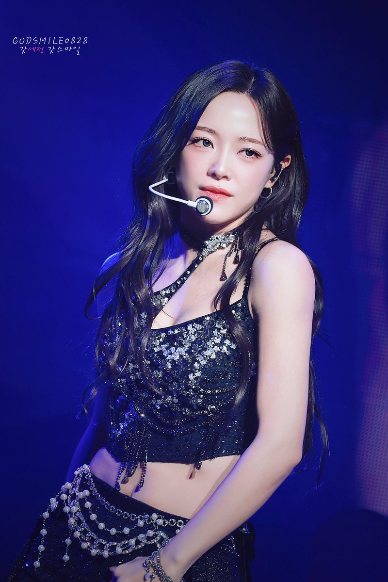 idol sejeong is back 🔥