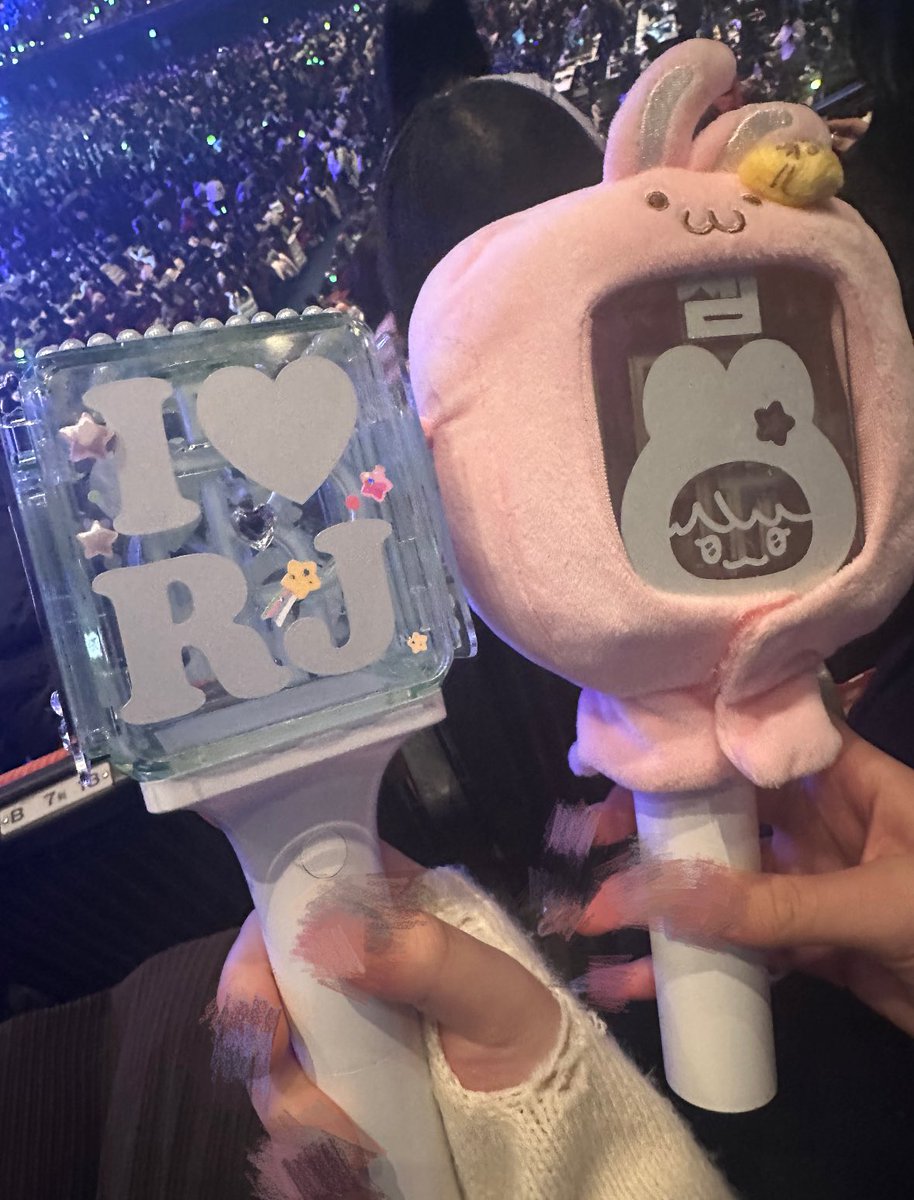 BBOSSALCHIP's tweet image. ♡ 드림쇼 오사카 최고였다 ♡